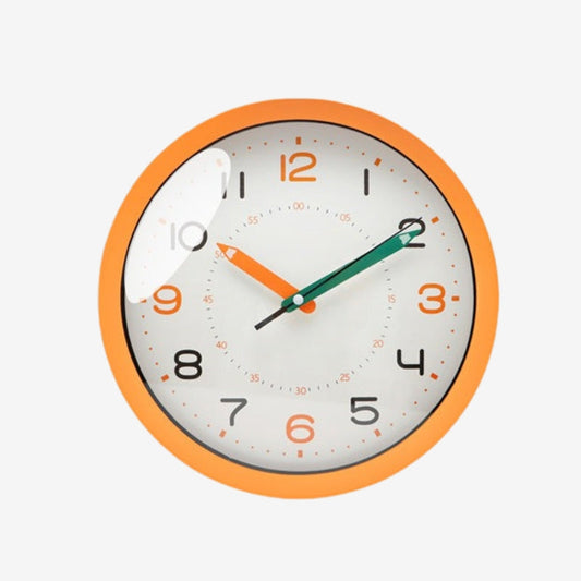 NordicTime – Reloj de Pared Redondo con Números Nórdicos Claros
