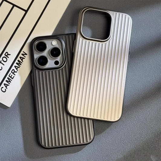Funda Pro de Escudo de Titanio para iPhone