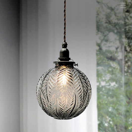 ColonialGlow: Lámpara colgante de vidrio con diseño colonial y compatible con LED – para entradas y salas de estar