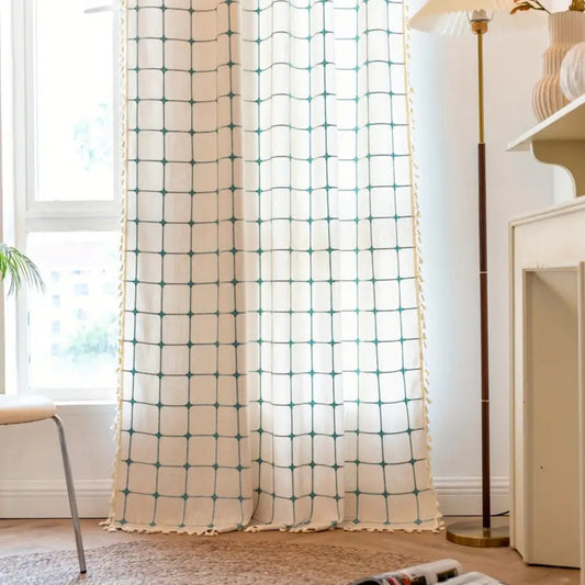AquaNetz: Cortina de diseño Boho con patrón de cuadros en color turquesa y borlas – elegante para comedores y salas de estar