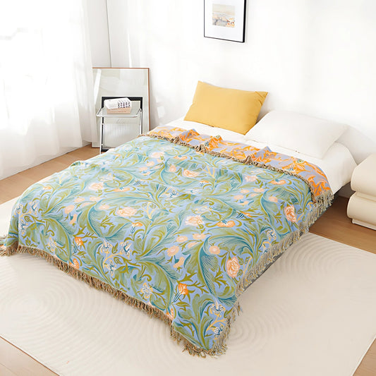 BlütenTraum: Elegante manta de algodón en diseño de tapicería con patrón floral – para áreas de estar y dormir