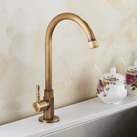 BronzeWelle: Grifo de Cocina Retro con Cuello de Cisne – Diseño en Bronce Antiguo