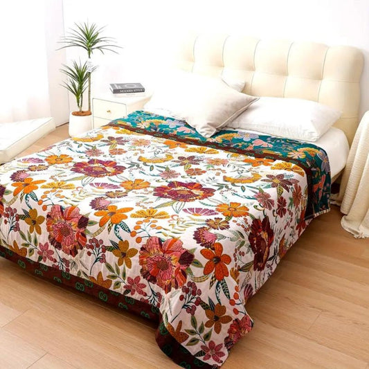 CharmBloom: Manta de algodón floral con diseño decorativo y material de fácil cuidado – para cama y área de estar