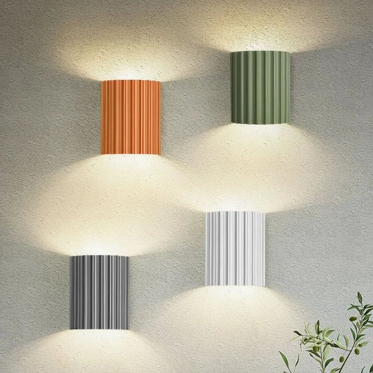 ColoraGlow: Lámpara de pared LED redonda – Lámpara moderna de acento colorido para dormitorios y habitaciones infantiles