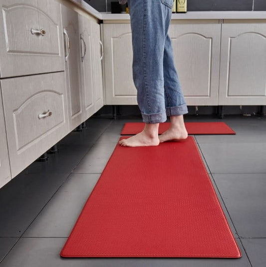Alfombra de cocina con acolchado y superficie resistente al agua