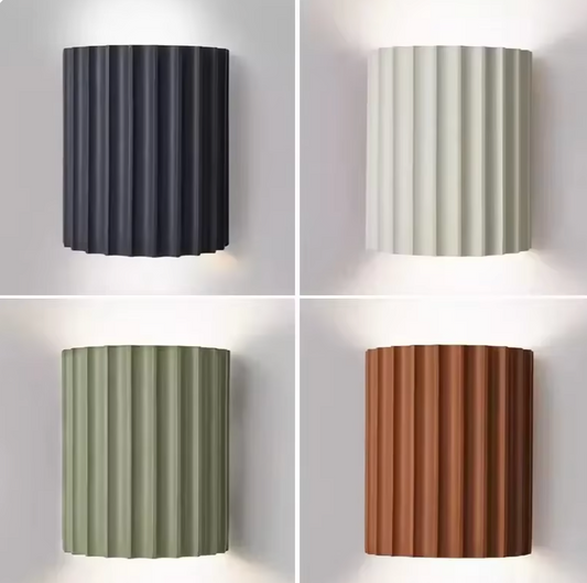 LichtKunst: Lámpara de pared moderna de resina – Elegante lámpara de diseño LED para sala de estar y dormitorio