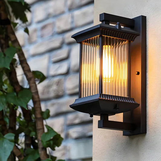 LumoPavo: Lámpara de pared LED para exterior – lámpara clásica para jardín y terraza