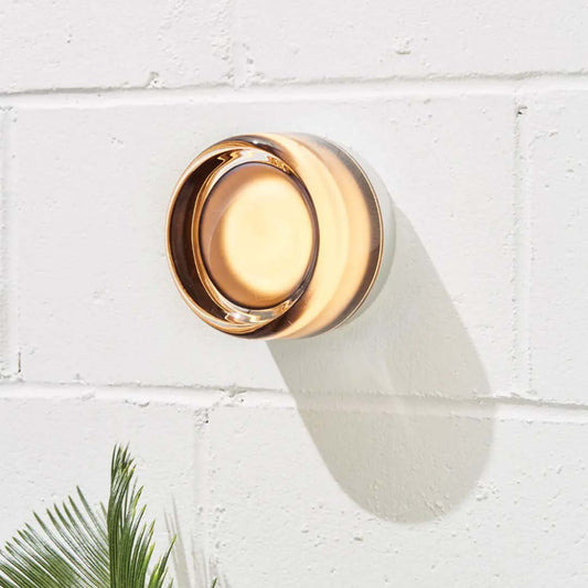 LumoWand: Lámpara de pared LED moderna con diseño elegante para salón y dormitorio