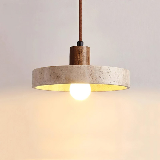 SabiStone: Lámpara colgante Wabi-Sabi de piedra hecha a mano con madera de nogal – para dormitorio y mesita de noche