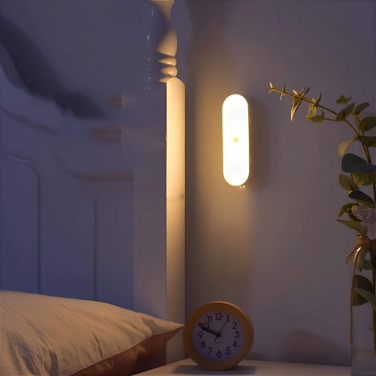 SensiGlow: Lámpara de pared LED controlada por movimiento con función inteligente – Luz inalámbrica para pasillos y escaleras