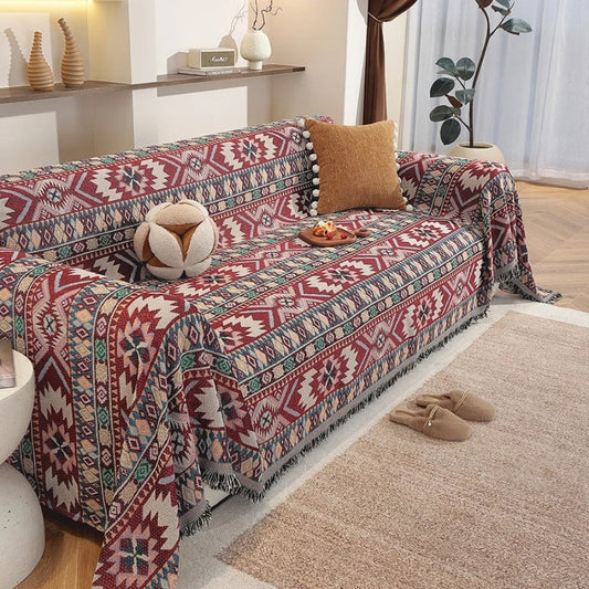 Zarela: Funda de sofá de estilo boho en suave chenilla con diseño de jacquard y flecos decorativos – para sofá y sala de estar