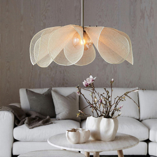 ZenBlossom: Lámpara colgante de textil en estilo Japandi con forma de flor y casquillo E27 – para comedores y áreas de bar