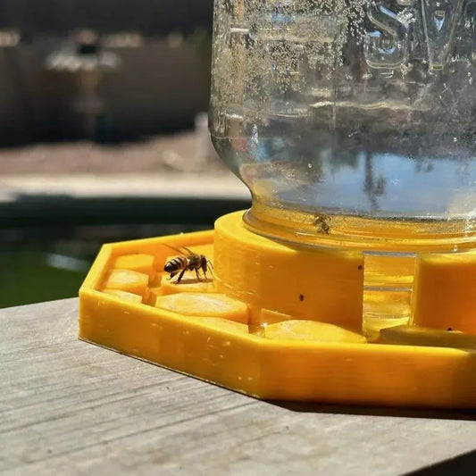 HiveDrink™ Hidrata la Vida de los Polinizadores